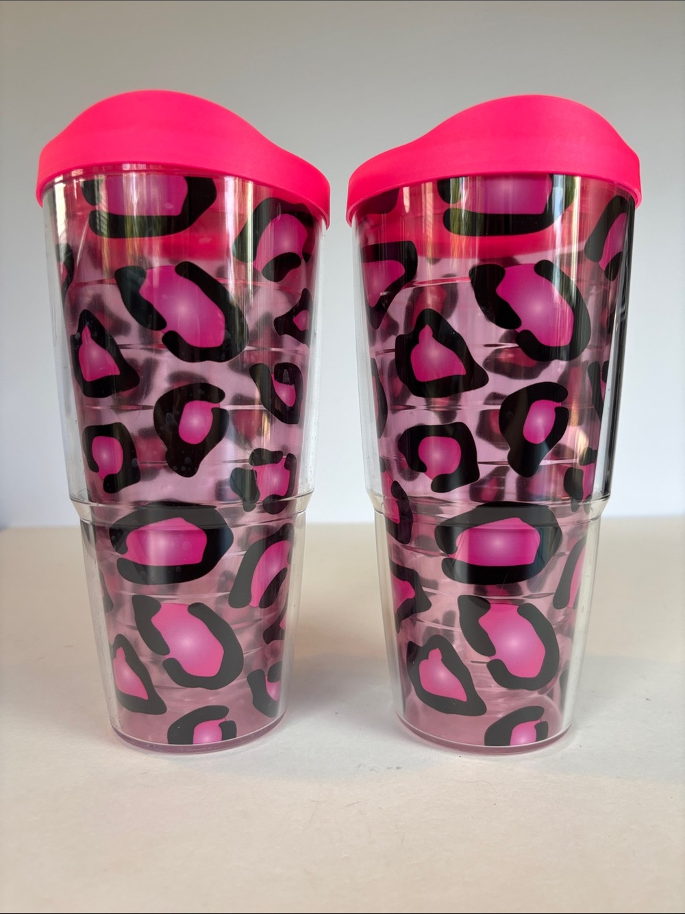 Tervis Pink Leopard Print 24 oz Tumblers with Lids Set of 2 Hot Cold Insulated